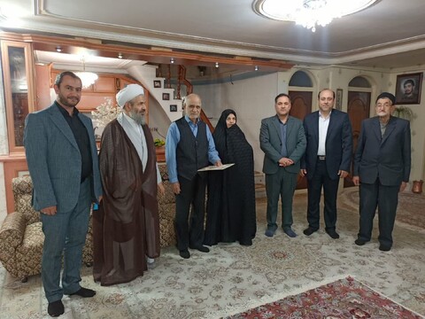 تصاویر/ دیدار امام جمعه مراغه با والدین معظم شهدا و ایثارگران