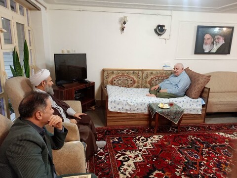تصاویر/ دیدار امام جمعه مراغه با والدین معظم شهدا و ایثارگران