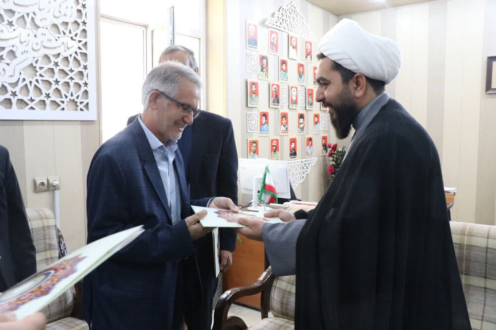 تصاویر/ دیدار شورای عالی پیشکسوتان ستایشگری با مدیرکل تبلیغات اسلامی استان کرمان