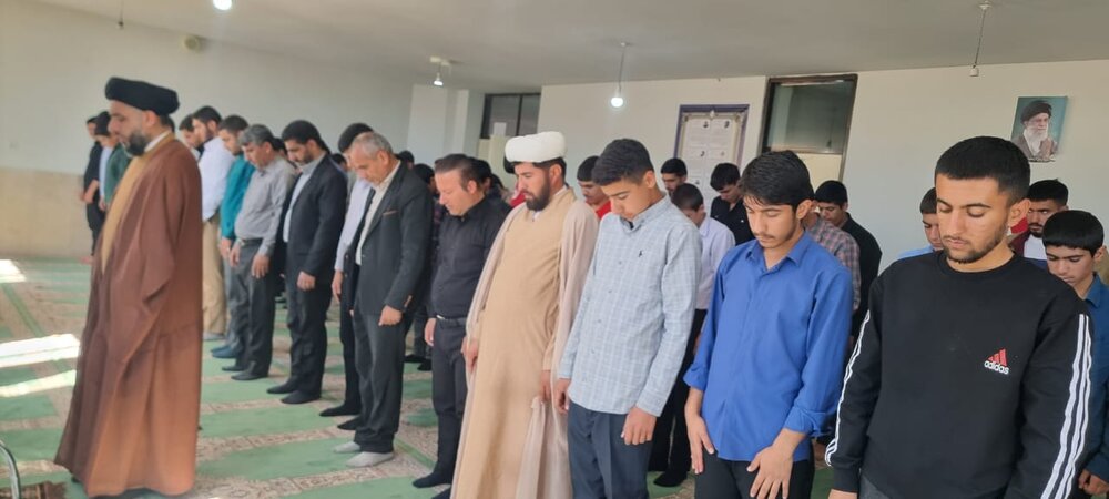 سه‌شنبه‌های حضور در مدارس سی سخت