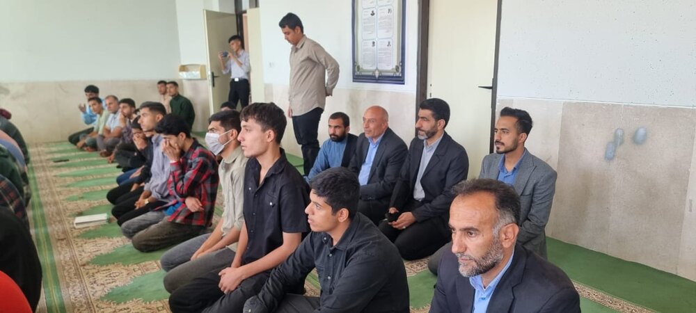 سه‌شنبه‌های حضور در مدارس سی سخت