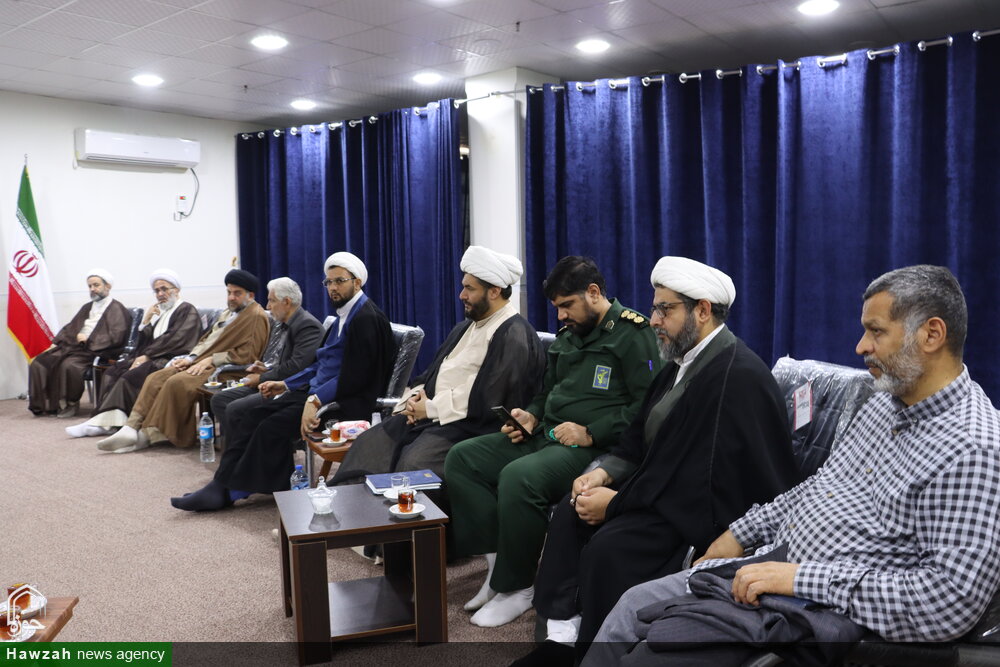 دیدار رئیس شورای‌عالی مجمع جهانی اهل بیت(ع)
با نماینده ولی فقیه در خوزستان