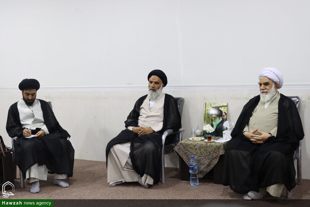 دیدار رئیس شورای‌عالی مجمع جهانی اهل بیت(ع) با نماینده ولی فقیه در خوزستان + تصاویر
