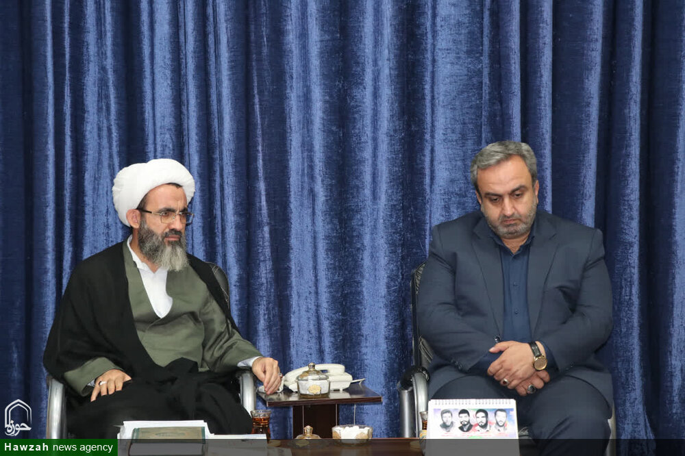 دیدار مدیرکل کمیته امداد امام خمینی(ره) استان البرز با امام جمعه نظرآباد
