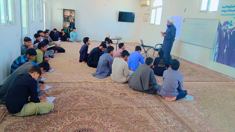 تهذیب نفس، مقدمه تحقق جامعه توحیدی است