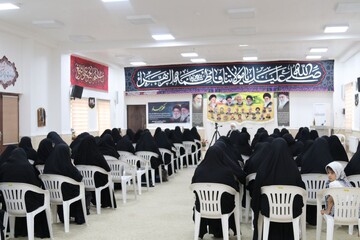 تصاویر/ جلسه درس اخلاق در مدرسه علمیه معصومیه (س) بوشهر