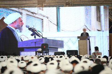 تحقق عدالت اجتماعی از بستر مسجد آغاز می‌شود