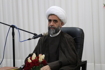 مطالبه‌گری‌های روحانیت شیعه، همیشه به نفع مردم بوده است/ روحانیت شیعه همواره صدای مردم و خادم اسلام بوده است