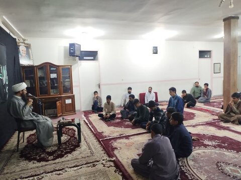 تصاویر/ نشست هیئت مدرسه علمیه امیرالمومنین(ع) آران و بیدگل