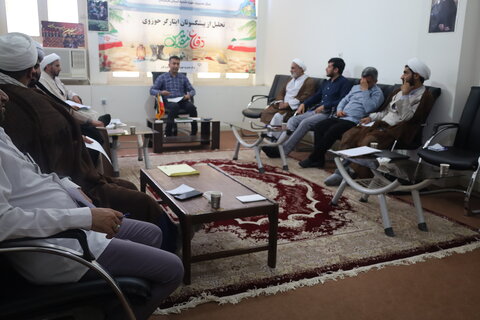 تصاویر/ اجلاسیه معاونین اجرایی مدارس علمیه استان هرمزگان
