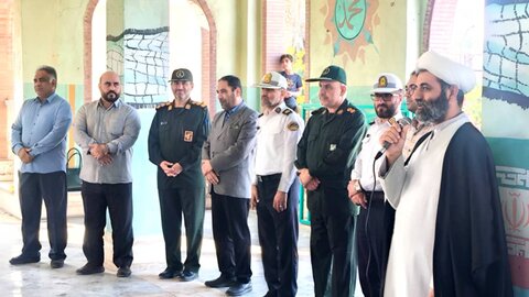 تصاویر/ مراسم غبارروبی قبور مطهر شهدا اهرم بمناسبت هفته تربیت بدنی و ورزش