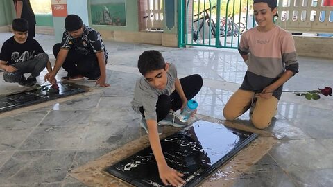 تصاویر/ مراسم غبارروبی قبور مطهر شهدا اهرم بمناسبت هفته تربیت بدنی و ورزش