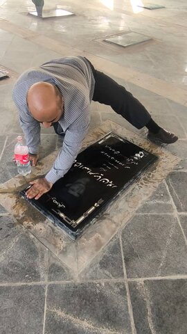 تصاویر/ مراسم غبارروبی قبور مطهر شهدا اهرم بمناسبت هفته تربیت بدنی و ورزش