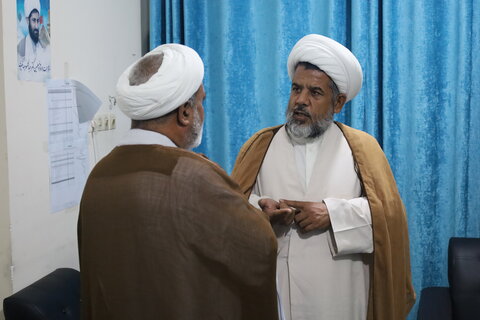 تصاویر/ نشست معاونین مرکز مدیریت استان هرمزگان با مدیر جدید مدرسه علمیه میناب