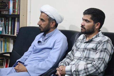 تصاویر/ نشست معاونین مرکز مدیریت استان هرمزگان با مدیر جدید مدرسه علمیه میناب