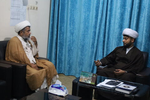 تصاویر/ نشست معاونین مرکز مدیریت استان هرمزگان با مدیر جدید مدرسه علمیه میناب