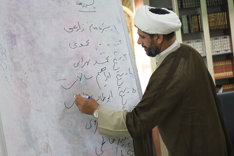 تصاویر/ تشکیل کانون دانش آموختگان طلاب شاغل در آموزش و پرورش سراسر استان