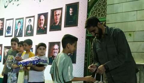 تصاویر/ مراسم اختتامیه جشنواره قرآنی فرهنگی «فصل رویش» در مسجد ولیعصر(عج)