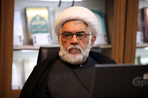 تصاویر/دیدار جمعی از میهمانان خارجی کنگره آیت الله میرزای نائینی با معاونین آموزش و تهزیب