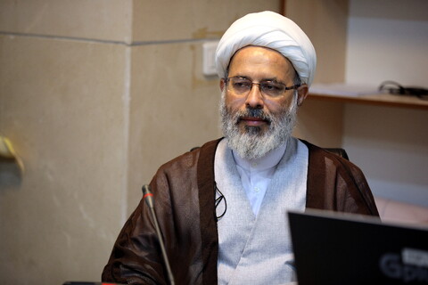 تصاویر/دیدار جمعی از میهمانان خارجی کنگره آیت الله میرزای نائینی با معاونین آموزش و تهزیب