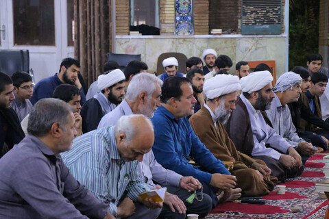 تصاویر/درس اخلاق به کلام نماینده ولی فقیه در خوزستان در مدرسه علمیه امام خمینی(ره) شهرستان اهواز برگزار شد