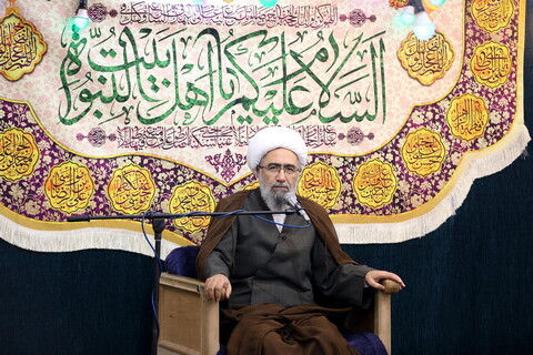 تصاویر حضور آیت الله مروی در مدرسه علمیه جهانگیرخان قم