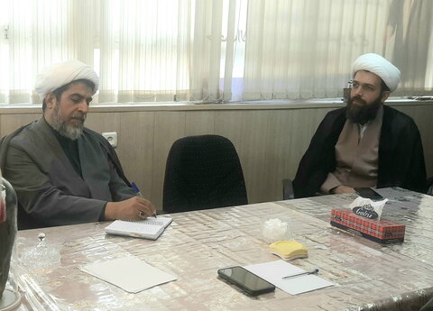 تصاویر/ نشست مدیر گروه‌های جهادی حوزه‌های علمیه کشور با مدیر حوزه علمیه کاشان