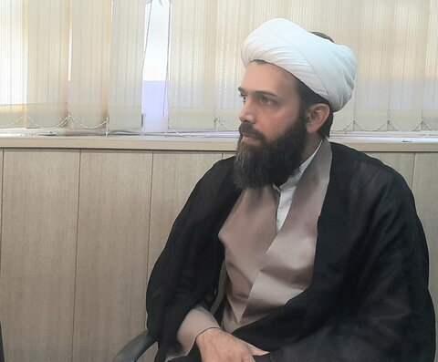 تصاویر/ نشست مدیر گروه‌های جهادی حوزه‌های علمیه کشور با مدیر حوزه علمیه کاشان