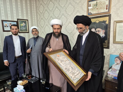 تصاویر/ نشست سرگروه‌های جهادی حوزوی مستقل کاشان با امام جمعه