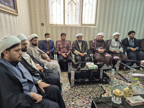 تصاویر/ نشست سرگروه‌های جهادی حوزوی مستقل کاشان با امام جمعه
