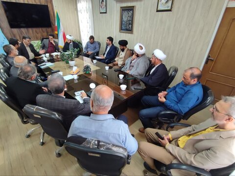 تصاویر/ نخستین نشست هم‌اندیشی اجلاسیه نماز در جامعه کار و تولید کاشان /این گزارش کارشود