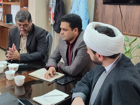 تصاویر/ نخستین نشست هم‌اندیشی اجلاسیه نماز در جامعه کار و تولید کاشان /این گزارش کارشود