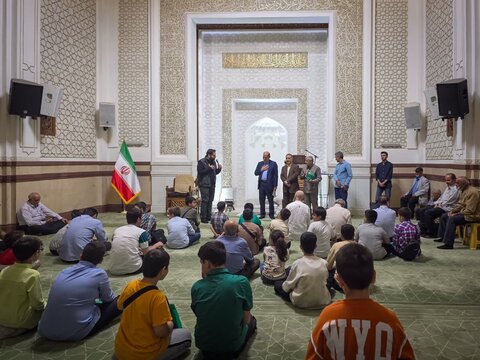 تصاویر/ مراسم اختتامیه دوره قرآنی «شهید حاجی حسن کارگر» در مسجد الزهرا(س)