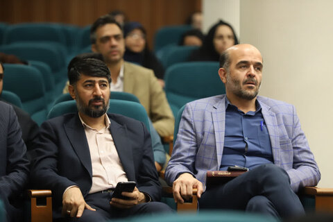 تصاویر/ برگزاری سومین رویداد جایزه جوانی جمعیت در یزد