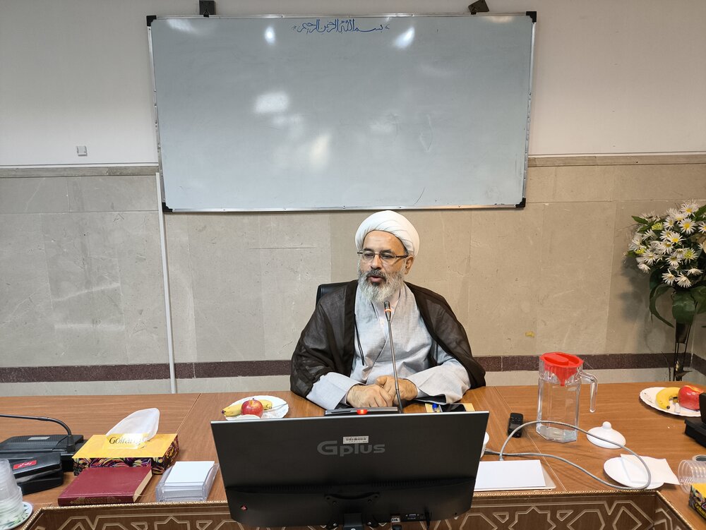 حوزه علمیه مرکز تربیت عالمان دین است / طراحی دوره ۲۶۰ ساعته ویژه اساتید حوزه‌های علمیه