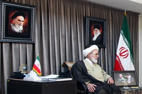 خدمت‌رسانی پستی، عبادتی الهی در مسیر رضایت مردم است+عکس