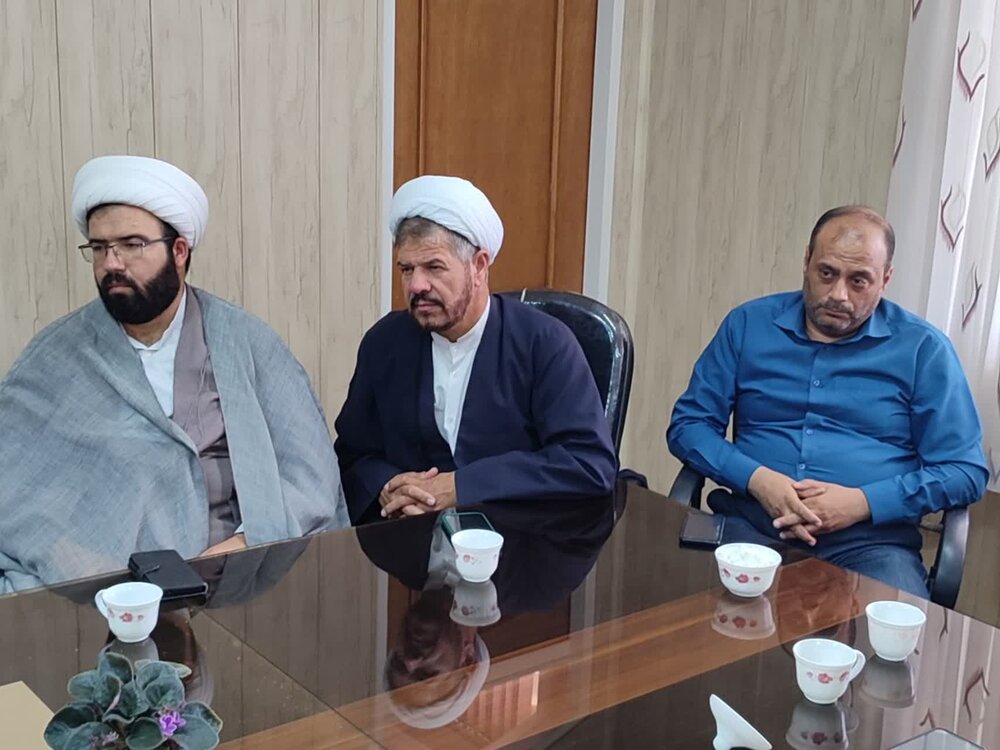 نخستین نشست هم‌اندیشی اجلاسیه نماز در جامعه کار و تولید کاشان برگزار شد