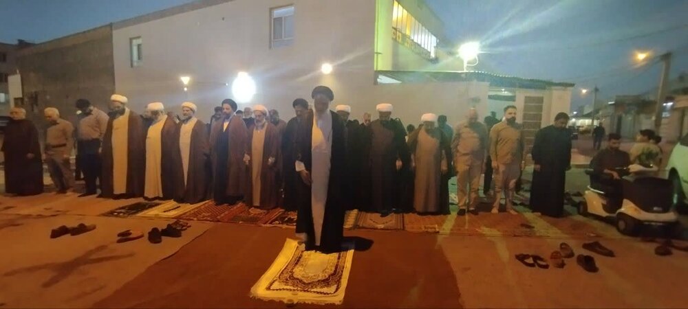 حضور امام جمعه اهواز در جمع اهالی کوی طلاب + تصاویر