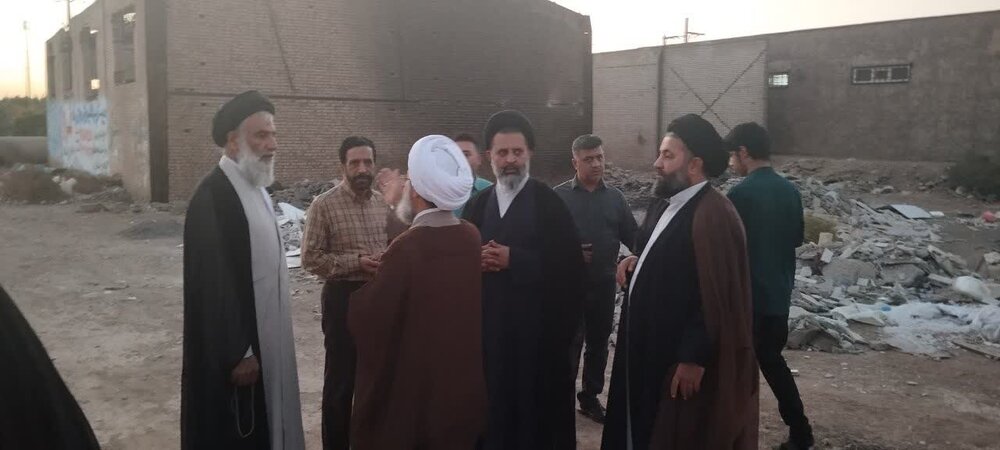 حضور امام جمعه اهواز در جمع مؤمنین کوی طلاب