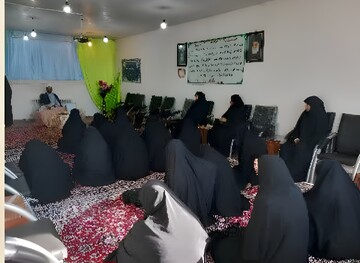 طلاب، پیشقراولان اخلاق و معنویت در جامعه