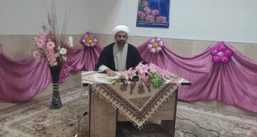 دشمن برای پیروزی، جنگ را به میدان فرهنگ کشانده است