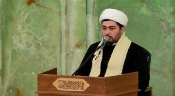 طلبه خراسانی رتبه دوم دعاخوانی مسابقات سراسری قرآن کریم کشور را کسب کرد