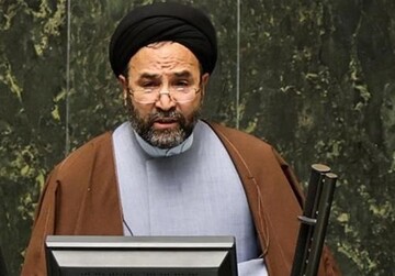 احیای دریاچه ارومیه مطالبه‌ای ملی است