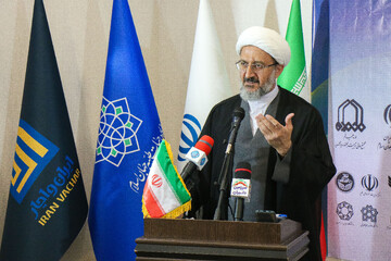 علما الگوی حیات طیبه در عصر خود هستند