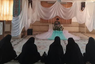 منتظر واقعی، اهل تهذیب و مجهز به تقوا و علم است