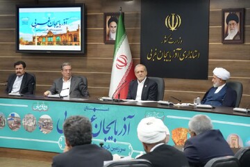 تصاویر/ نشست رئیس‌جمهور با فعالان سیاسی آذربایجان‌غربی