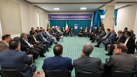 تصاویر/ دیدار دبیر شورای مشاوران وزیران در امور ایثارگری با امام جمعه ارومیه