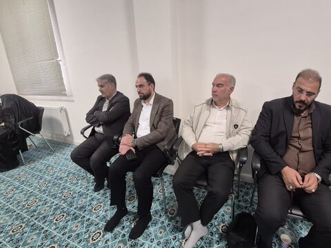 تصاویر/ دیدار دبیر شورای مشاوران وزیران در امور ایثارگری با امام جمعه ارومیه