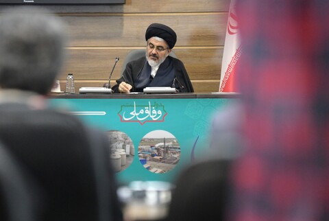 تصاویر/ نشست رئیس جمهور با فرهیختگان و فعالان اجتماعی و فرهنگی آذربایجان غربی