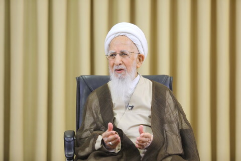 تصاویر / دیدار اعضای ستاد برگزاری مراسم بزرگداشت روحانیون رزمنده و ایثارگر استان مازندران با آیت‌الله‌العظمی جوادی آملی